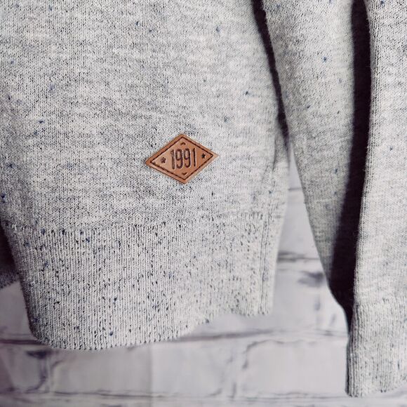 Gemo Boys Size 10 Heather Gray V Neck Pullover Sweatshirt with Elbow Patches - Picture 6 of 6